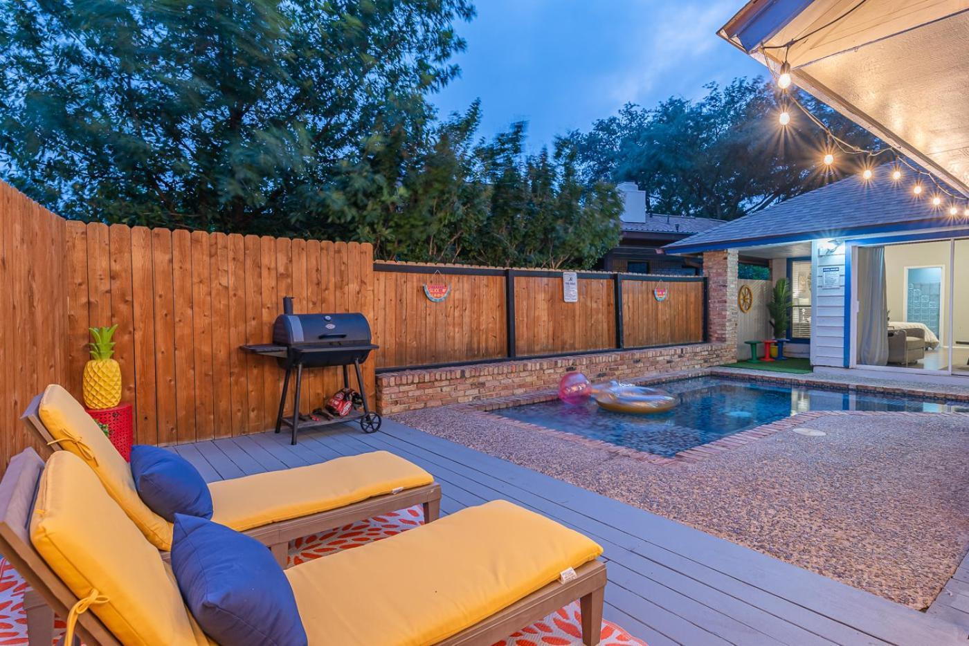 Fun 'N Sun Heated Pool & Gameroom By Fiesta Texas Σαν Αντόνιο Εξωτερικό φωτογραφία