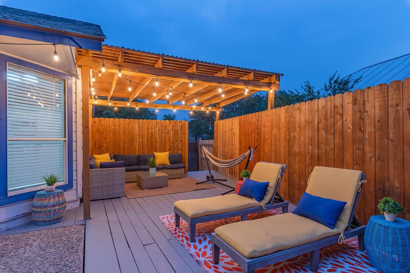 Fun 'N Sun Heated Pool & Gameroom By Fiesta Texas Σαν Αντόνιο Εξωτερικό φωτογραφία