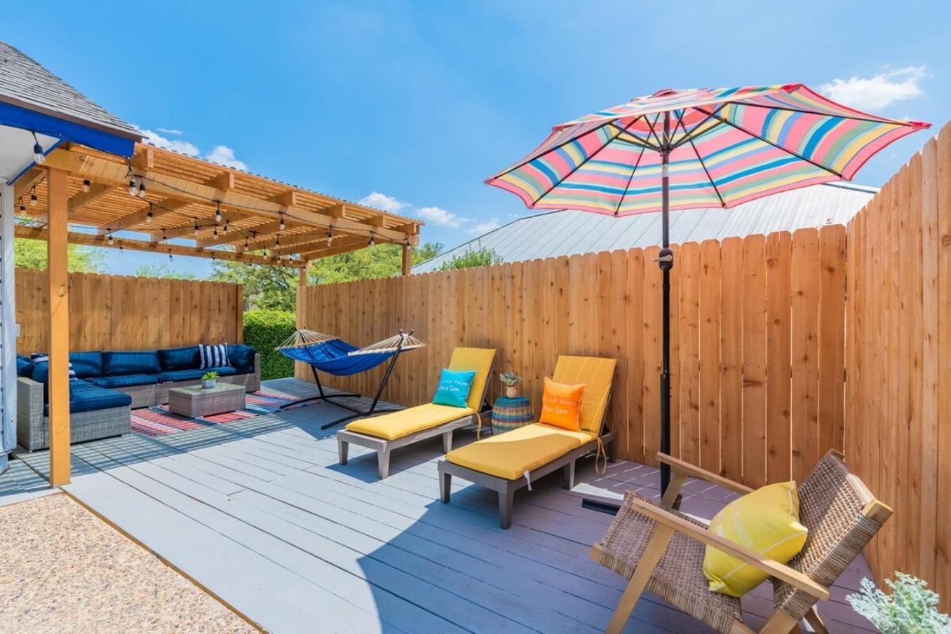 Fun 'N Sun Heated Pool & Gameroom By Fiesta Texas Σαν Αντόνιο Εξωτερικό φωτογραφία